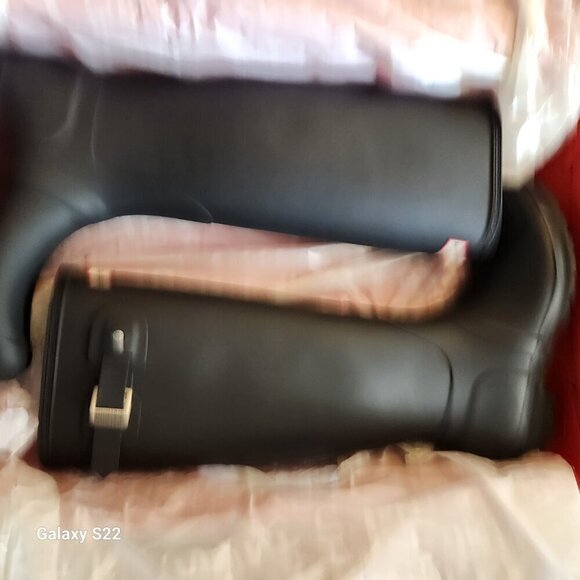 HUNTER Black Matte Tall Boots. NIB. Size: various - Picture 5 of 12